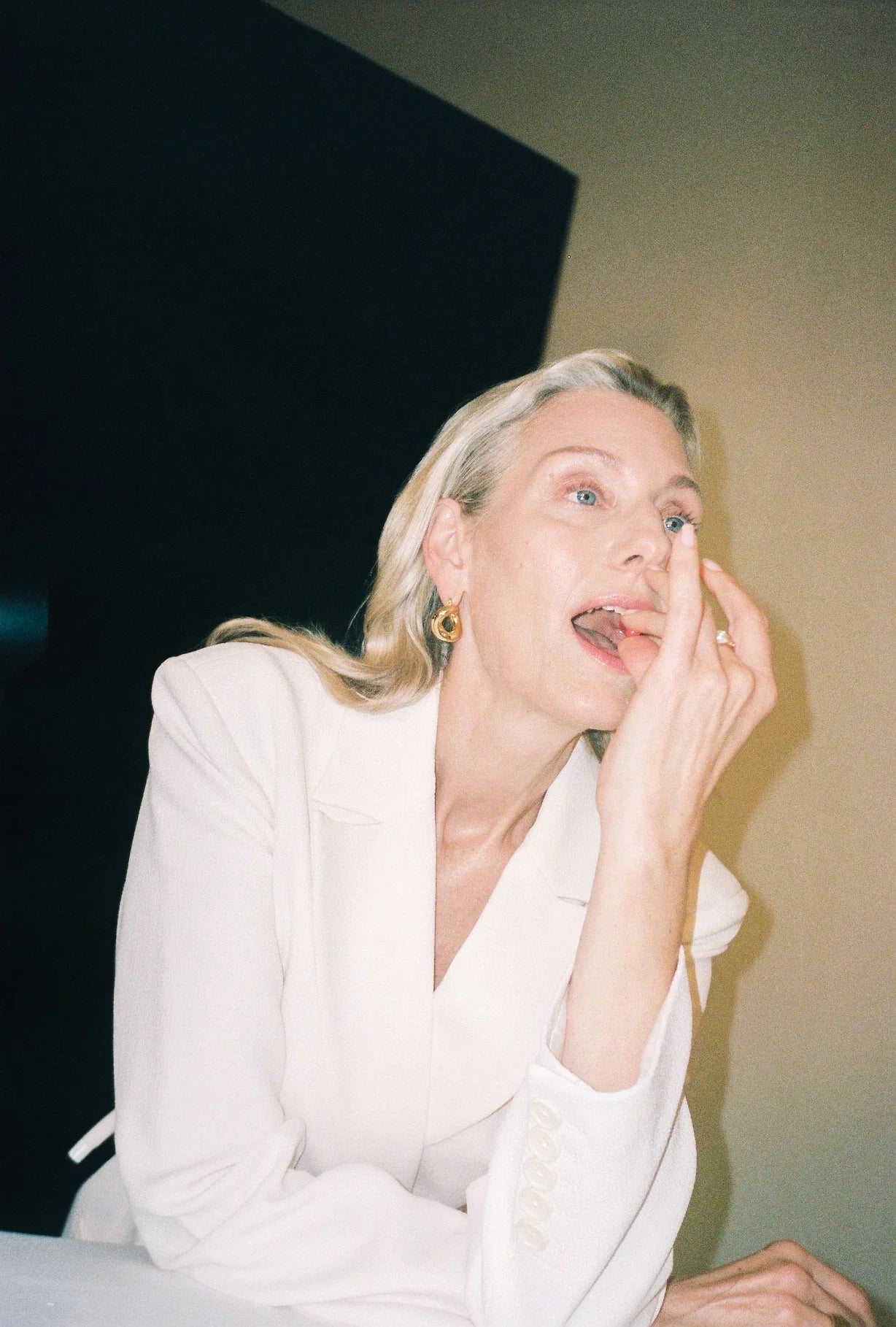 我应该服用生发保健品吗？